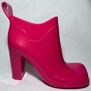 Bottega Veneta Shiny Rubber Ankle Boots in Lollipop